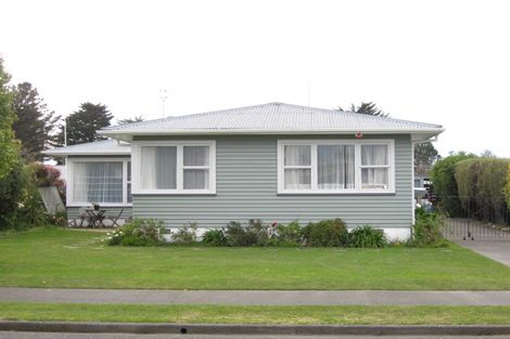 Photo of property in 19 Balliol Avenue, Pirimai, Napier, 4112
