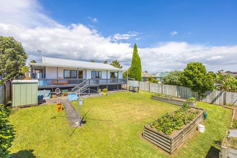 Photo of property in 32 Wai Iti Place, Clendon Park, Auckland, 2103
