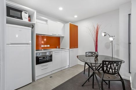 Photo of property in Alpha Apartments, 505/17 Vogel Lane, Auckland Central, Auckland, 1010