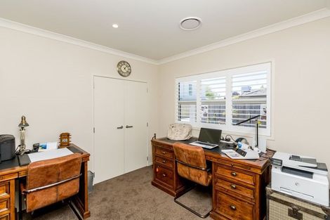 Photo of property in 180b Brooklands Road, Vogeltown, New Plymouth, 4310