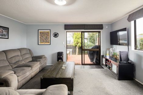 Photo of property in 28 Roy Street, Nawton, Hamilton, 3200