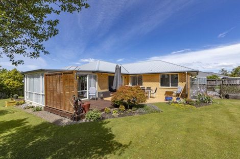 Photo of property in 16 Chamberlain Lane, Rangiora, 7400