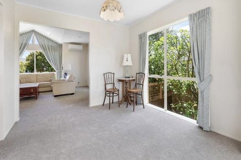 Photo of property in 18 Amberwood Drive, Northpark, Auckland, 2013