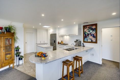 Photo of property in 7 Tui Glen, Havelock North, 4130