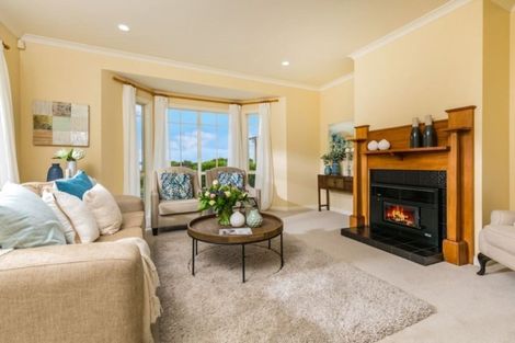 Photo of property in 53 Bannings Way, Hobsonville, Auckland, 0618