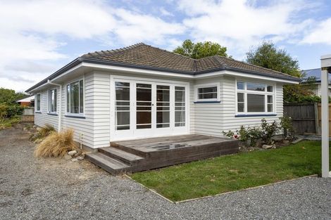 Photo of property in 1/43 Aorangi Road, Bryndwr, Christchurch, 8053