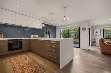 Photo of property in 6 Alluvial Court, Arthurs Point, Queenstown, 9371