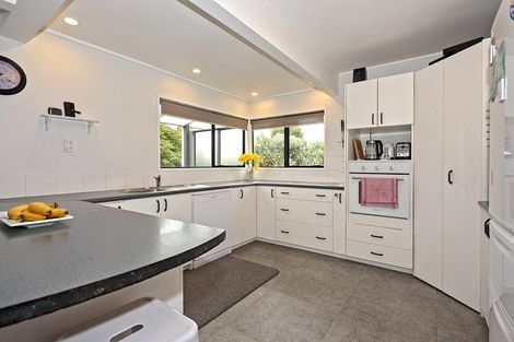 Photo of property in 2 Emery Road, Rotoiti Forest, Rotorua, 3074