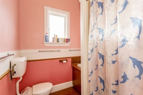 Photo of property in 123 Bay View Road, South Dunedin, Dunedin, 9012