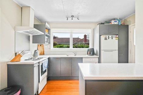 Photo of property in 22 Maple Street, Bishopdale, Christchurch, 8053