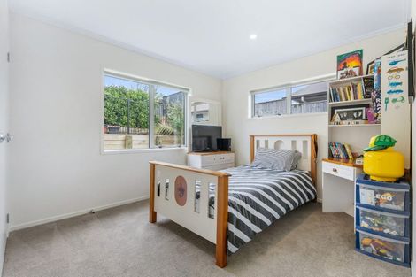 Photo of property in 17 Magnolia Lane, Kaukapakapa, Helensville, 0875