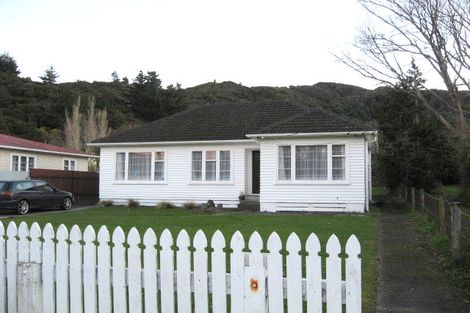 Photo of property in 149 Wainuiomata Road, Wainuiomata, Lower Hutt, 5014