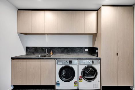 Photo of property in 1/20b Gordon Street, Glen Avon, New Plymouth, 4312