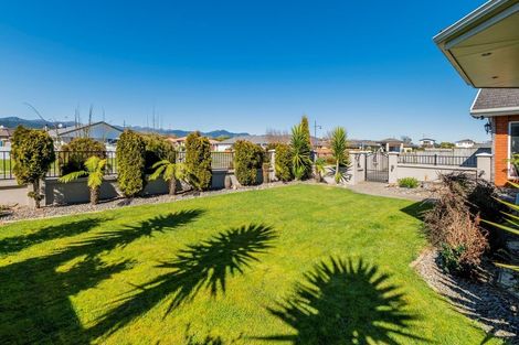 Photo of property in 15 Okarito Avenue, Levin, 5510