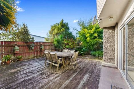Photo of property in 8 Nimmo Avenue, Waikanae, 5036