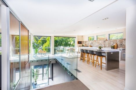 Photo of property in 72 Bowenvale Avenue, Cashmere, Christchurch, 8022