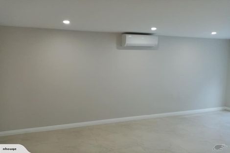 Photo of property in 52 Chamberlain Road, Karori, Wellington, 6012