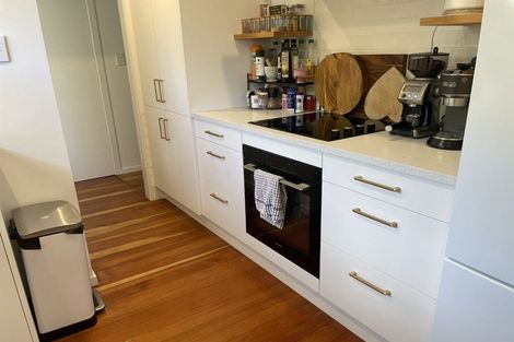 Photo of property in 341 Ruahine Street, Terrace End, Palmerston North, 4410