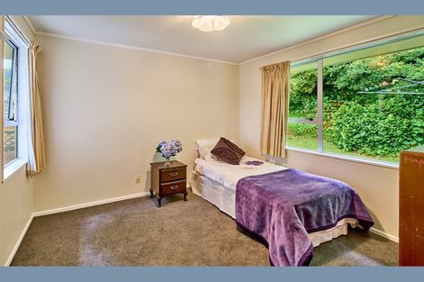 Photo of property in 44 Westhaven Drive, Tawa, Wellington, 5028