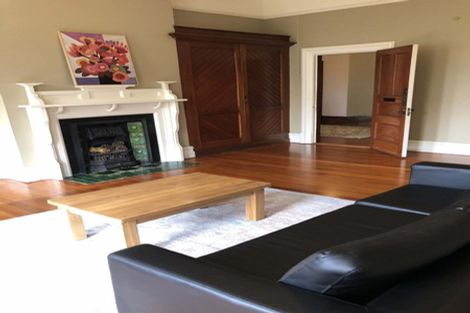 Photo of property in Claremont House, 24 Melrose Street, Roslyn, Dunedin, 9010