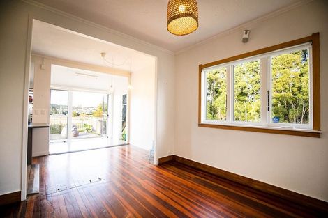 Photo of property in 96d Matua Road, Huapai, Kumeu, 0810