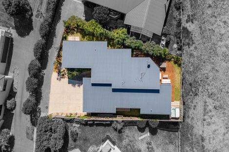 Photo of property in 32e Ohuirehe Road, Coastlands, Whakatane, 3120