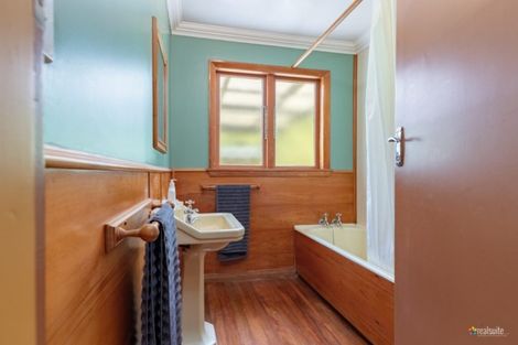 Photo of property in 4 Bridge Road, Birchville, Upper Hutt, 5018