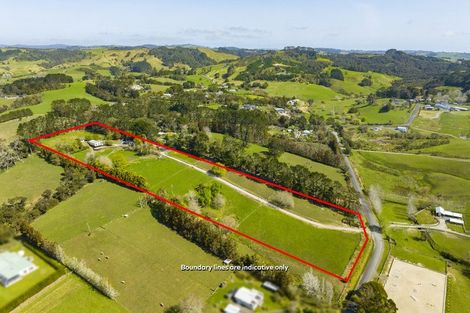 Photo of property in 65 Annett Road, Kumeu, 0891