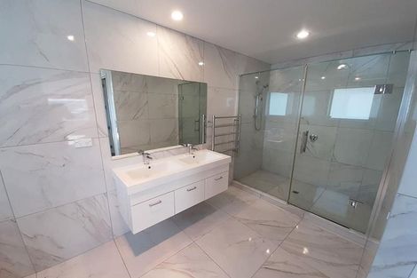 Photo of property in 12 Butler Stoney Crescent, Silverdale, 0932