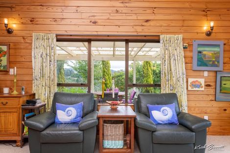 Photo of property in 695 Whitemans Valley Road, Whitemans Valley, Upper Hutt, 5371