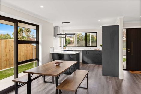 Photo of property in 17a Queenwood Road, Levin, 5510