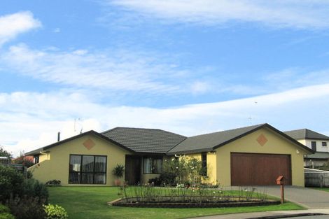 Photo of property in 3 Kaye's Place, Paraparaumu Beach, Paraparaumu, 5032