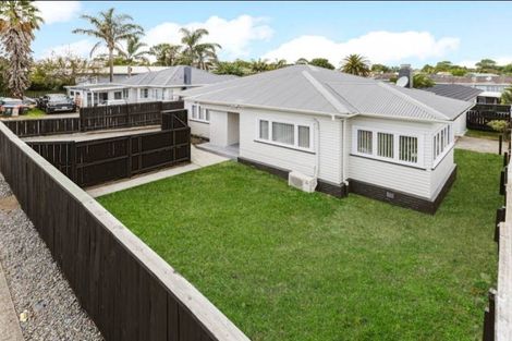 Photo of property in 1/138 Mangere Road, Otahuhu, Auckland, 1062