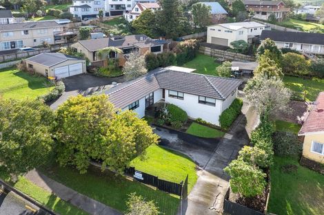 Photo of property in 108 Oaktree Avenue, Browns Bay, Auckland, 0630