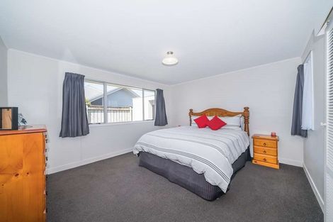 Photo of property in 56c Weston Avenue, Roslyn, Palmerston North, 4414