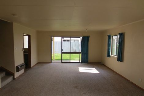 Photo of property in 16 Keeling Street, West End, Palmerston North, 4412
