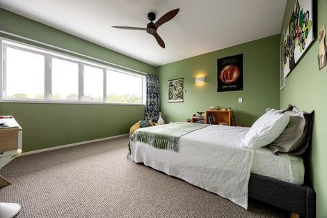 Photo of property in 28 Silva Crescent, Riverlea, Hamilton, 3216