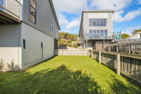 Photo of property in 6a Portland Place, Shiel Hill, Dunedin, 9013