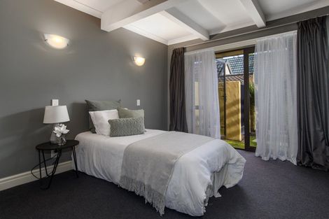 Photo of property in 5a Hinewa Road, Otumoetai, Tauranga, 3110