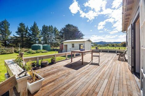 Photo of property in 481 Pohangina Valley East Road, Pohangina, Ashhurst, 4884