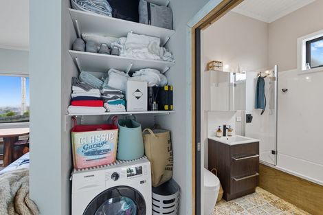 Photo of property in 1 Queen Street, Brighton, Dunedin, 9035