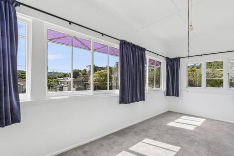 Photo of property in 35 Tipahi Street, Nelson South, Nelson, 7010