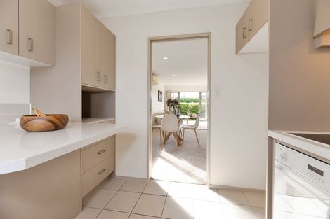 Photo of property in Waimanu Bay Village, 32/1 Piriti Drive, Te Atatu Peninsula, Auckland, 0610