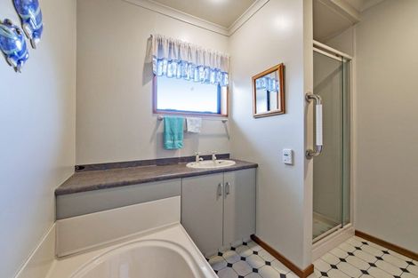 Photo of property in 13b Fraser Place, Rangiora, 7400