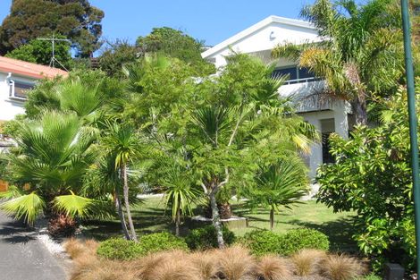 Photo of property in 12 Shannon Place, Torbay, Auckland, 0630