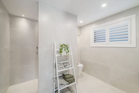 Photo of property in 24 Poynder Avenue, Merivale, Christchurch, 8014