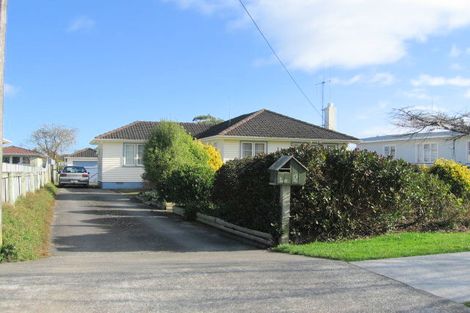 Photo of property in 12 Pharazyn Street, Feilding, 4702