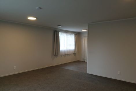 Photo of property in 12 Fleming Place, Chedworth, Hamilton, 3210