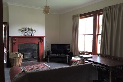 Photo of property in 24 Devon Street, Picton, 7220
