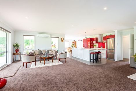 Photo of property in 2 Thornton Close, Leithfield, Amberley, 7481